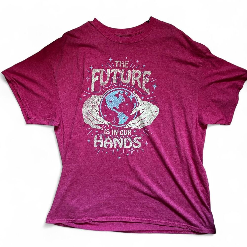 American-vintage Women's Red and Burgundy T-shirt